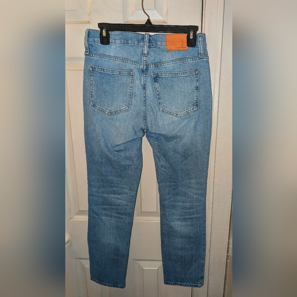 J Crew Women's Distressed Slim Broken In Boyfriend Jeans - Picture 4 of 4